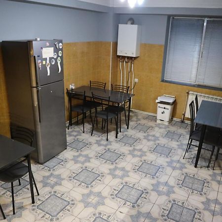 Sweet Sleep Hostel Yerevan Exterior photo