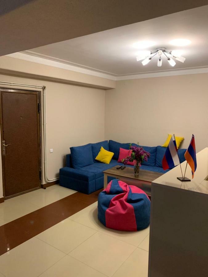 Sweet Sleep Hostel Yerevan Exterior photo