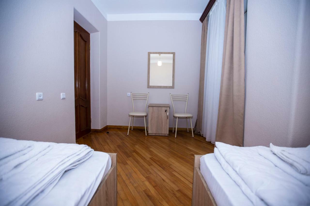 Sweet Sleep Hostel Yerevan Exterior photo