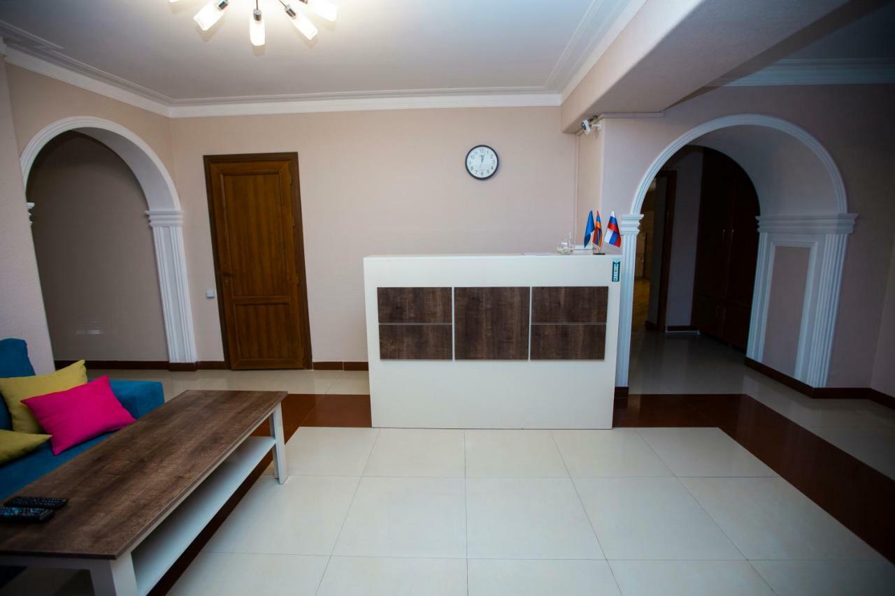 Sweet Sleep Hostel Yerevan Exterior photo