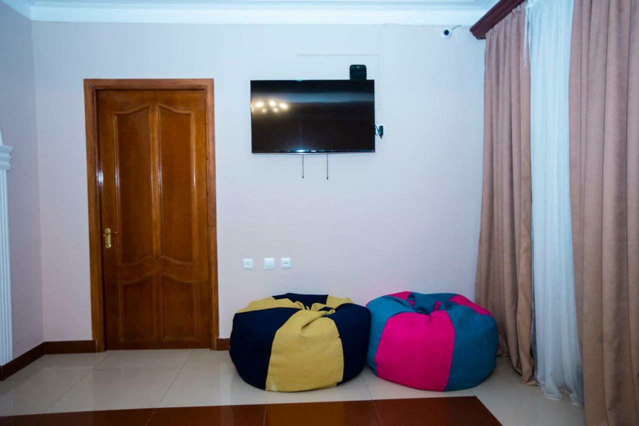 Sweet Sleep Hostel Yerevan Exterior photo