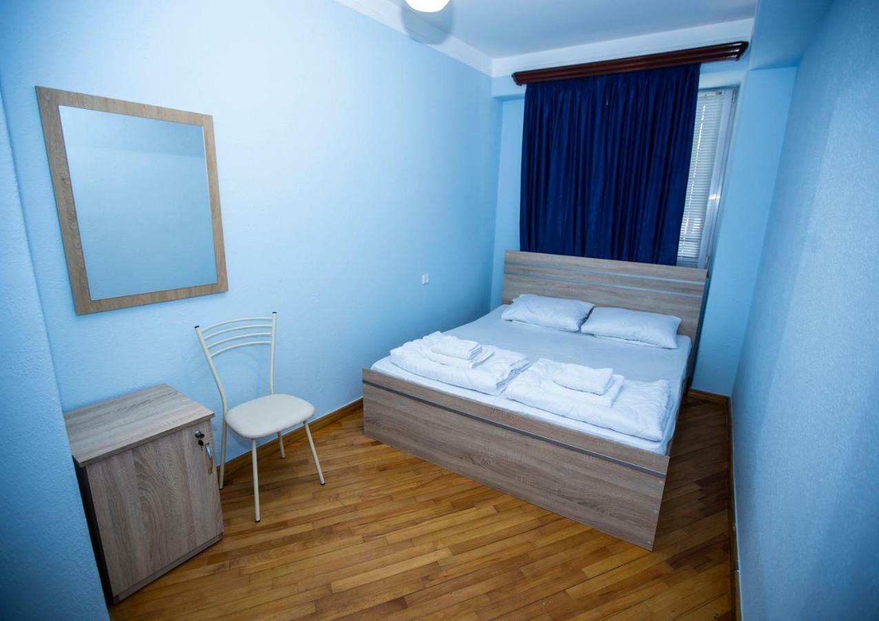 Sweet Sleep Hostel Yerevan Exterior photo